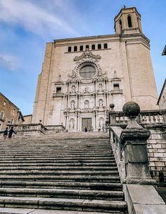 girona-catedral con escalinata